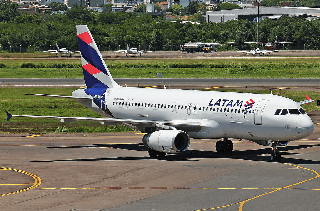 1089px-PR-MBS_(LATAM_Airlines_Brasil)